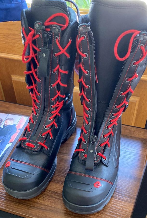Schnuerstiefel-Rosenbauer-FFW-Bekleidung-Pichlmaier